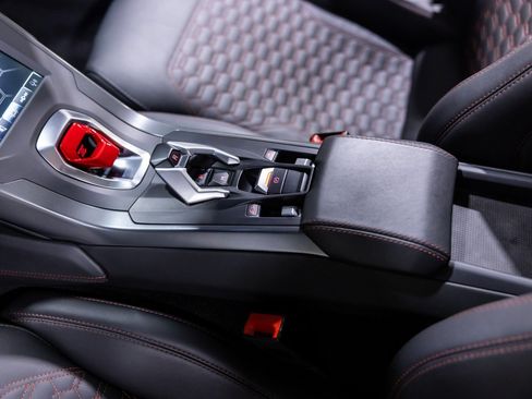 Used 2022 Lamborghini Huracan EVO RWD image 46