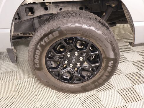 Used 2025 Ford F150 XLT w/ Equipment Group 302A MID AWD/4WD image 20