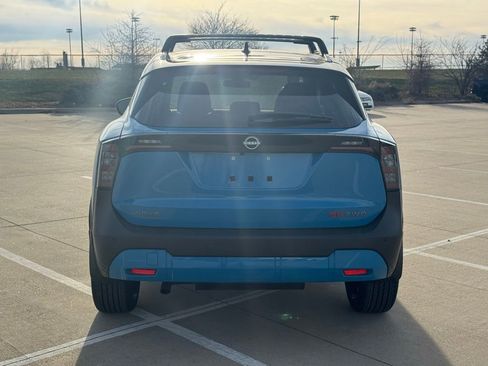 New 2026 Nissan Kicks SR w/ Cold Weather Package image 6