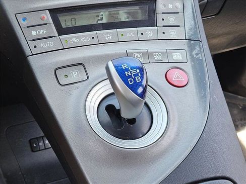 Used 2014 Toyota Prius Four FWD image 14