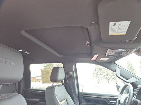 Used 2024 GMC Sierra 3500 AT4 w/ AT4 Premium Plus Package image 14