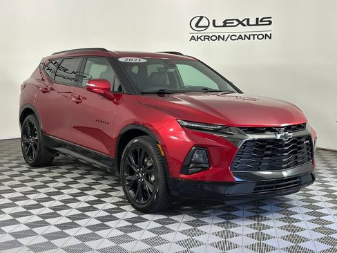 Used 2021 Chevrolet Blazer RS w/ Enhanced Convenience Package AWD/4WD image 2