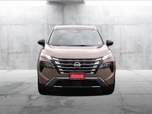 Certified 2024 Nissan Rogue SL w/ SL Premium Package image 4