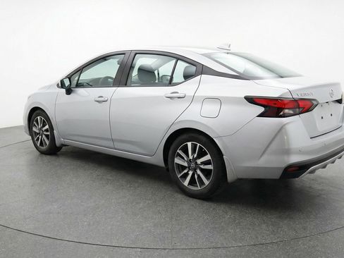 Used 2025 Nissan Versa SV FWD image 6