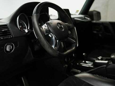 Used 2017 Mercedes-Benz G 550 Squared image 22