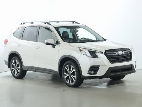 Certified 2023 Subaru Forester Limited image 9