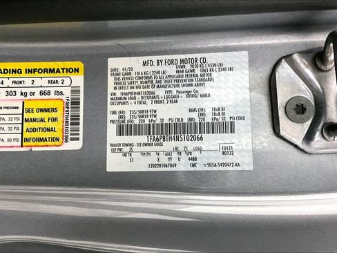 Used 2022 Ford Mustang Premium image 30