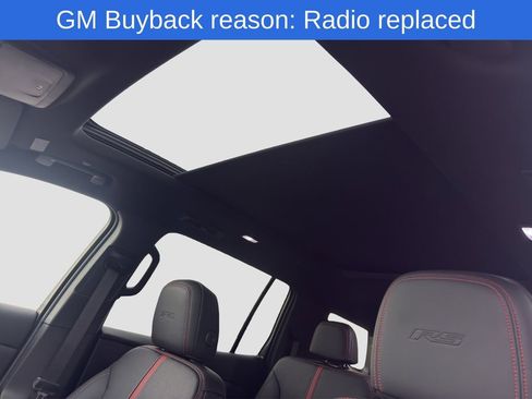 Used 2026 Chevrolet Traverse RS FWD image 27