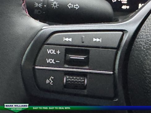 Used 2025 Honda Civic Type R image 9