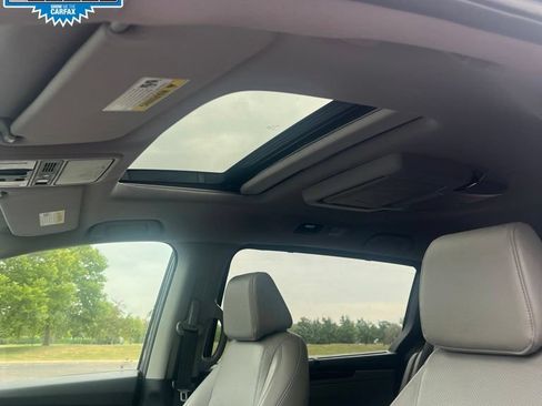 Used 2019 Honda Odyssey Elite image 27