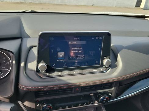 New 2026 Nissan Rogue SV AWD/4WD image 15