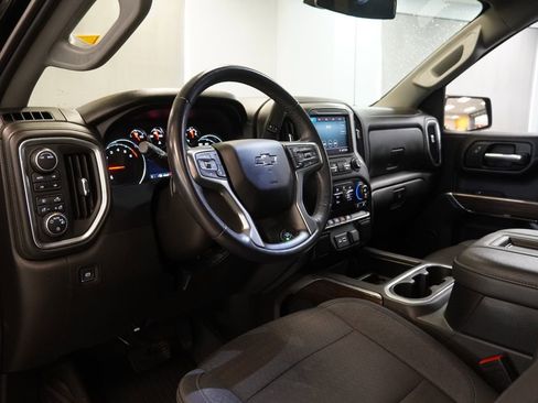 Used 2022 Chevrolet Silverado 1500 RST w/ LPO, Blackout Package AWD/4WD image 6