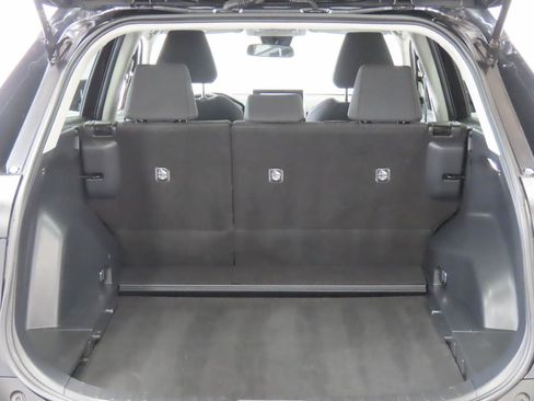 Used 2025 Toyota RAV4 LE AWD/4WD image 16