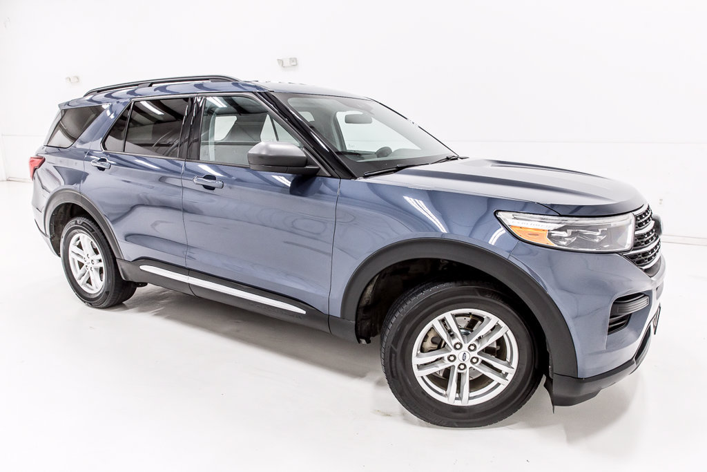 Used 2021 Ford Explorer XLT AWD/4WD image 9