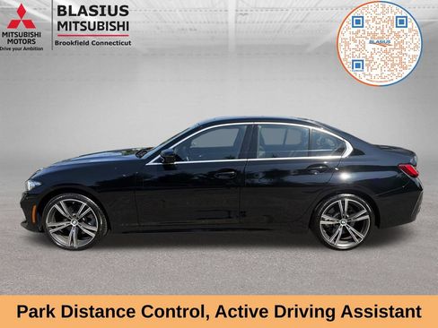 Used 2024 BMW 330i xDrive Sedan AWD/4WD image 21