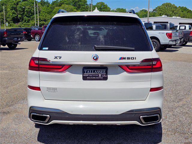 Used 2020 BMW X7 M50i w/ Dynamic Handling Package AWD/4WD image 10