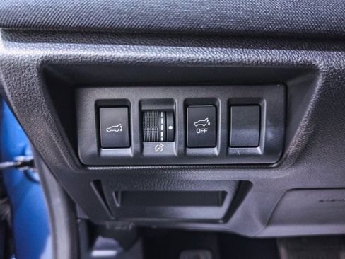 Used 2020 Subaru Outback Premium image 25