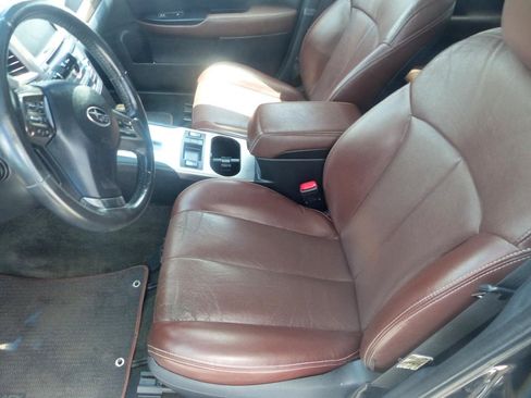 Used 2013 Subaru Outback 2.5i Limited w/ Special Appearance Pkg AWD/4WD image 19