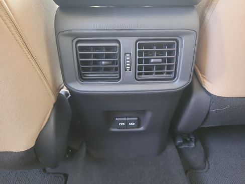 Certified 2024 Toyota RAV4 XLE w/ Convenience Package AWD/4WD image 17