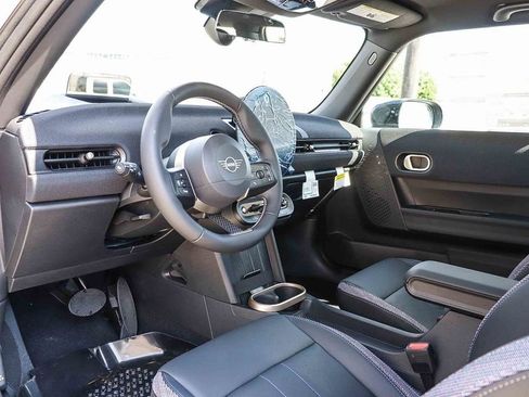New 2026 MINI Cooper 2-Door Hardtop FWD image 17