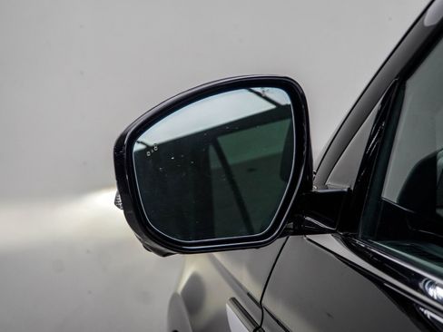 Used 2025 Lincoln Navigator Reserve image 15