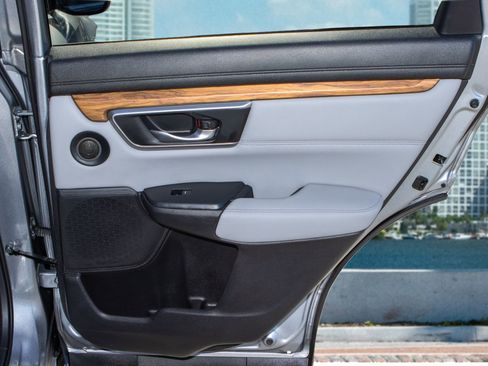 Certified 2022 Honda CR-V EX-L image 10