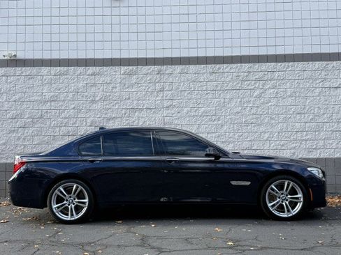 Used 2014 BMW 750Li image 19