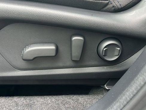 New 2026 Subaru Forester Premium AWD/4WD image 11