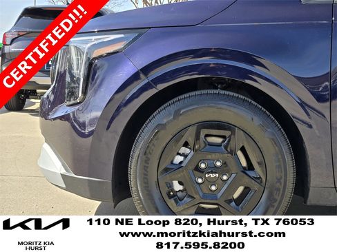 Used 2025 Kia Carnival image 14