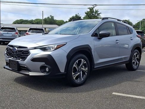Used 2024 Subaru Crosstrek 2.0i Premium AWD/4WD image 3