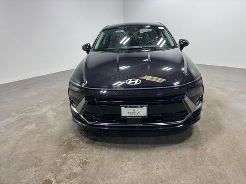 New 2025 Hyundai Sonata SEL image 3