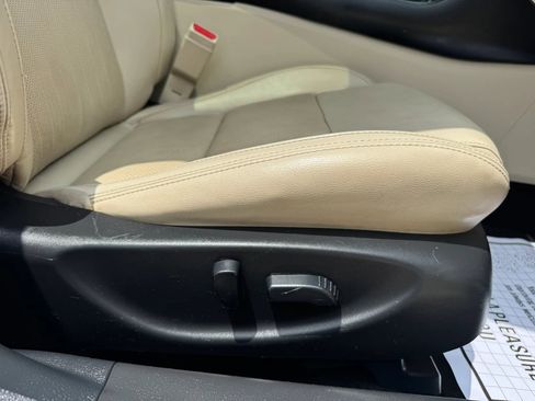 Used 2017 Nissan Maxima 3.5 SL FWD image 40