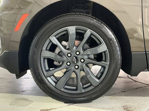 Used 2023 Chevrolet Equinox RS image 20