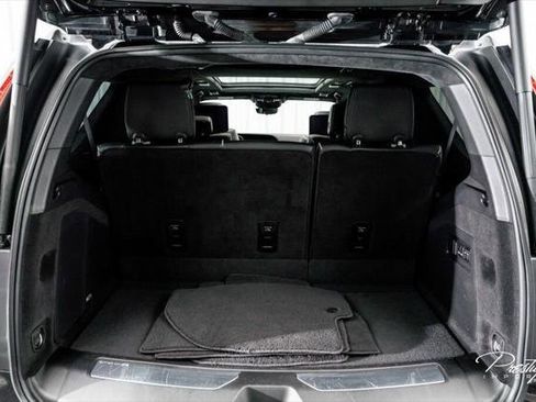 Used 2023 Cadillac Escalade V AWD/4WD image 14