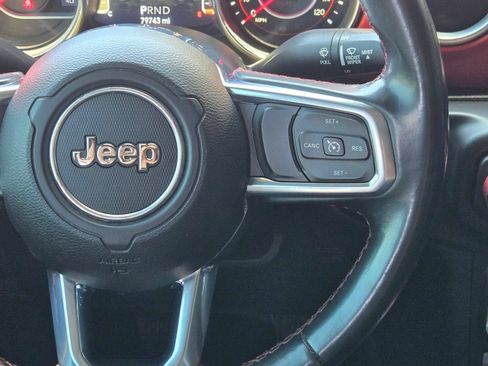 Used 2020 Jeep Wrangler Unlimited Rubicon w/ Steel Bumper Group AWD/4WD image 17