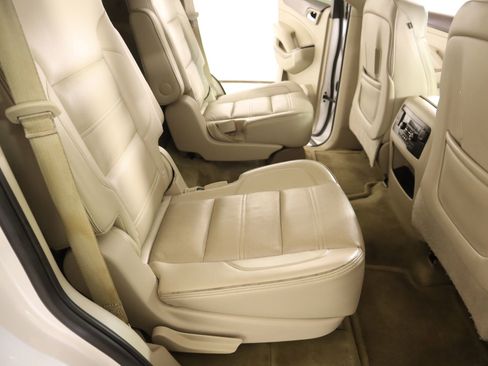 Used 2016 GMC Yukon Denali w/ Open Road Package image 15