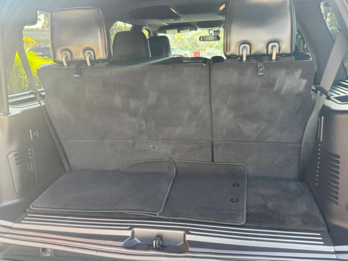 Used 2017 Lincoln Navigator Select AWD/4WD image 26