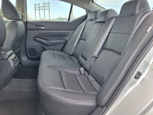 Used 2021 Nissan Altima 2.5 SL image 12