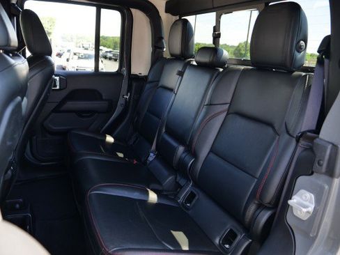 Used 2021 Jeep Gladiator Rubicon AWD/4WD image 28