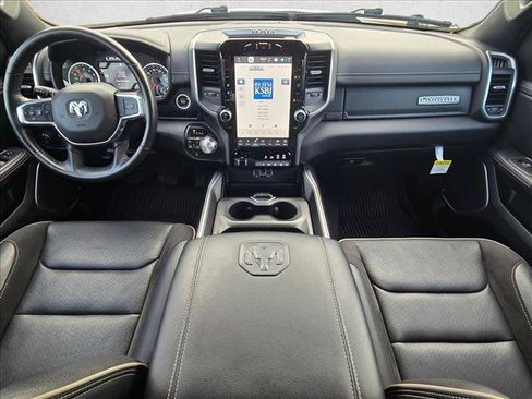 Used 2023 RAM 1500 Laramie AWD/4WD image 17