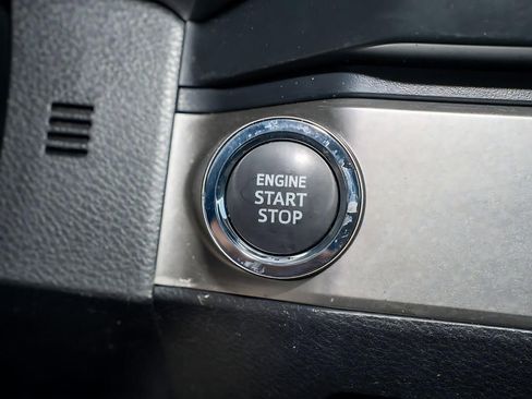 Used 2023 Toyota Tacoma SR5 RWD image 31