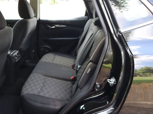 Used 2020 Nissan Rogue Sport SV w/ All-Weather Package AWD/4WD image 20