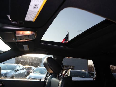 Used 2025 Dodge Durango GT image 16