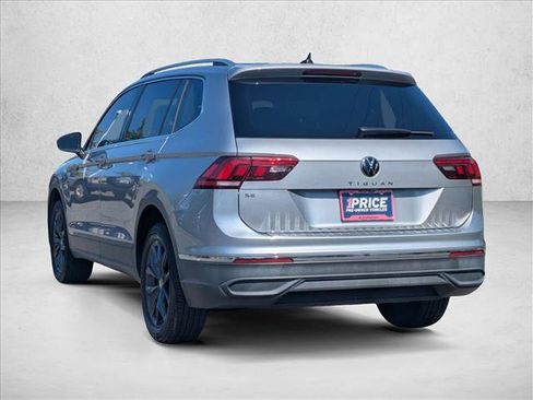 Used 2023 Volkswagen Tiguan SE FWD image 8