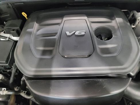 Used 2018 Jeep Grand Cherokee Limited AWD/4WD image 30