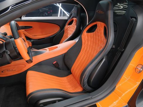 Used 2023 Bugatti Chiron Pur Sport image 71