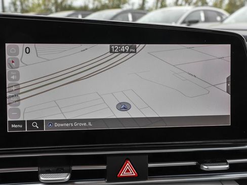 Certified 2025 Hyundai Elantra Limited FWD image 7