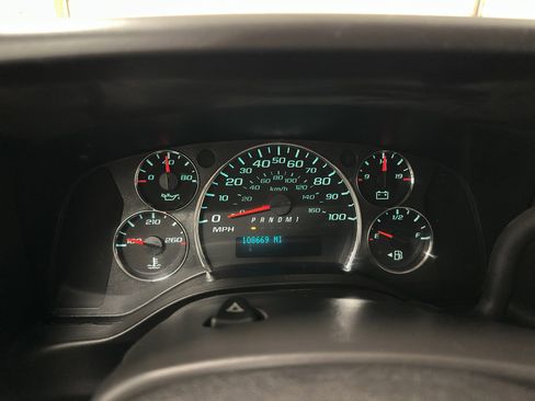 Used 2016 GMC Savana 3500 Work Van image 16