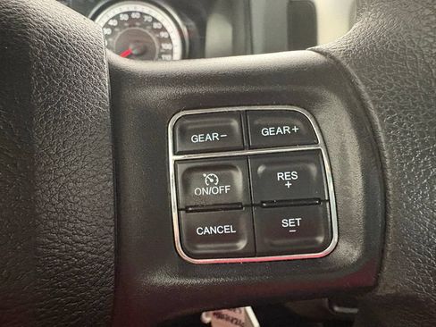 Used 2019 RAM 1500 Classic SLT RWD image 21