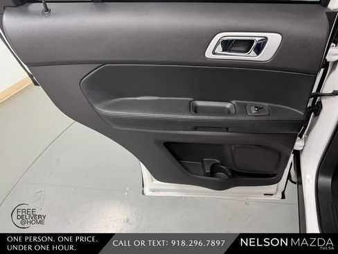 Used 2015 Ford Explorer Limited w/ Equipment Group 302A FWD image 34